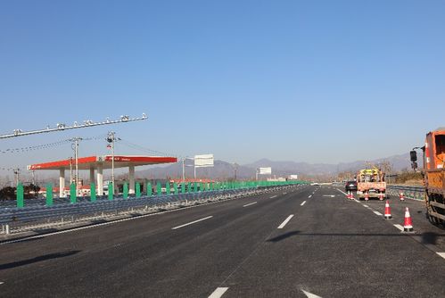 今天,通怀路三期道路工程通车